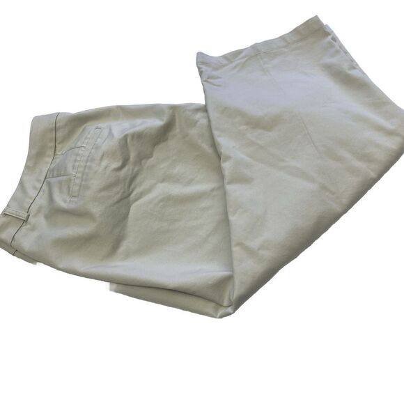 Dockers Women’s Khaki Chino Capri Pants Size 20W‎ Zipper Pockets Pre Owned - Picture 14 of 16